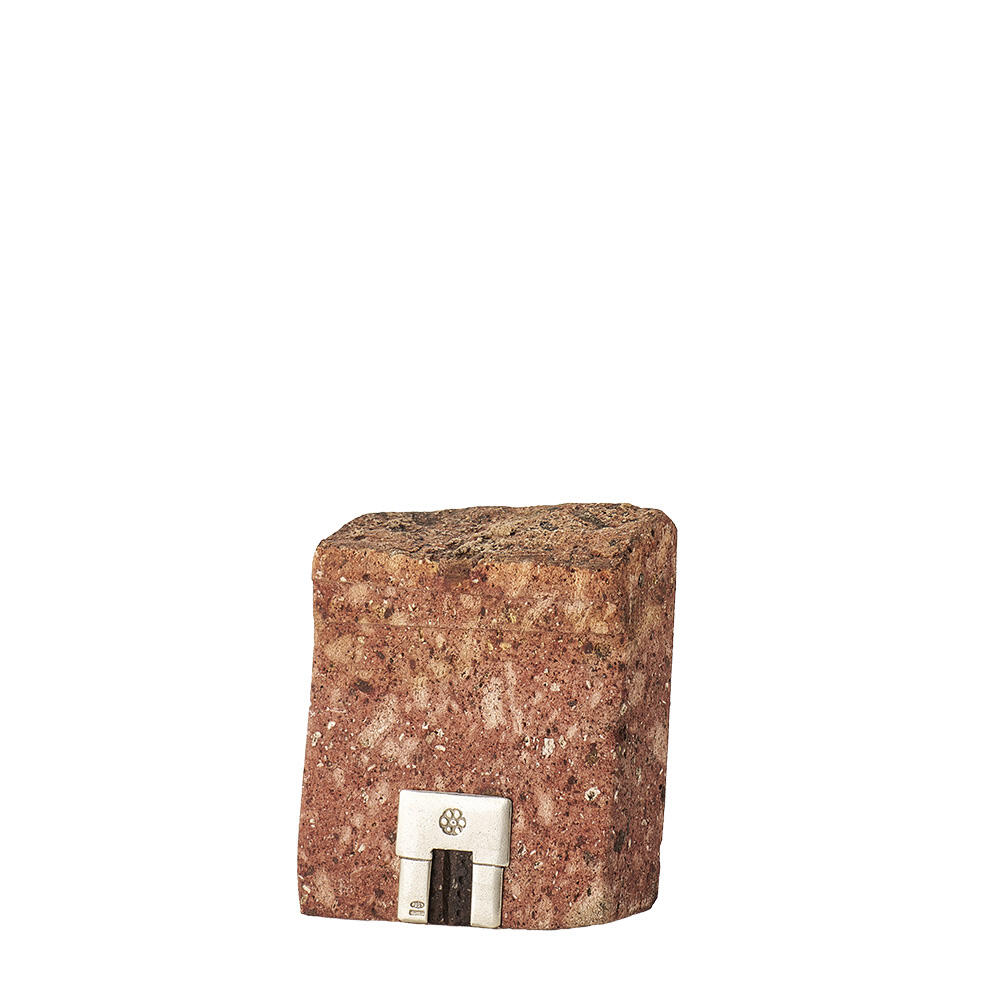 Casetta in Trachite e argento